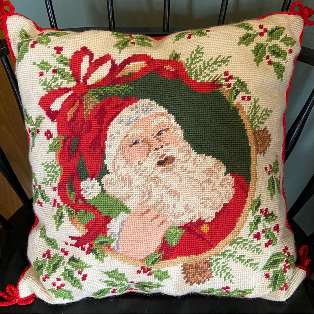 GUC - Christmas Santa Needlepoint Accent Pillow - Picture 2 of 7
